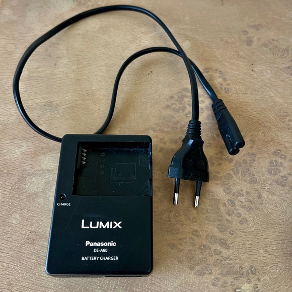 Panasonic Lumix G7 Body FOR PARTS (Faulty Shutter)+ Origin.Battery & EU Charger - Picture 7 of 8